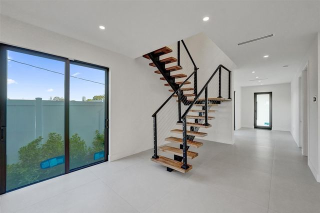 1527 NE 15th Ave, Fort Lauderdale, FL 33304