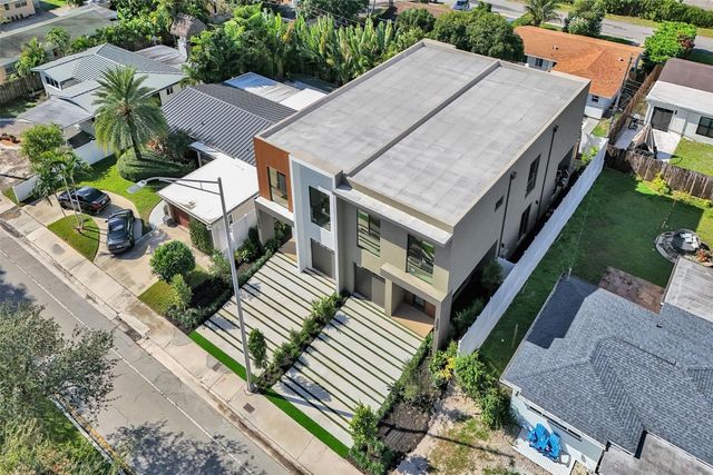 1527 NE 15th Avenue, Fort Lauderdale, FL 33304