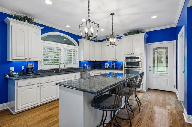 1510 Candlelit Cv, Mount Juliet, TN 37122