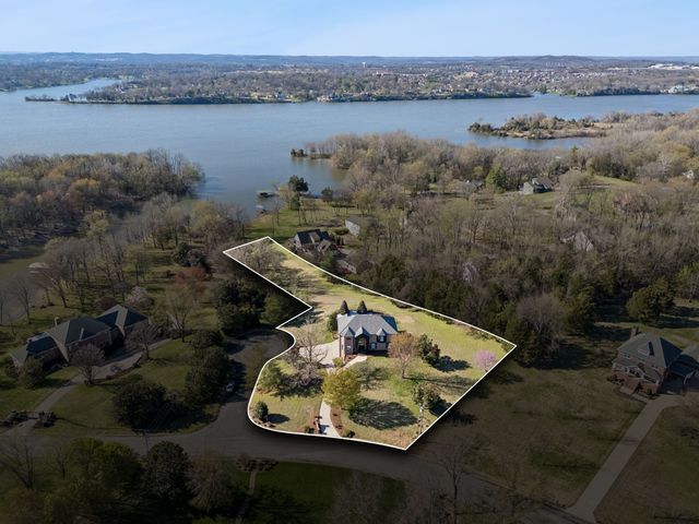 1510 Candlelit Cv, Mount Juliet, TN 37122