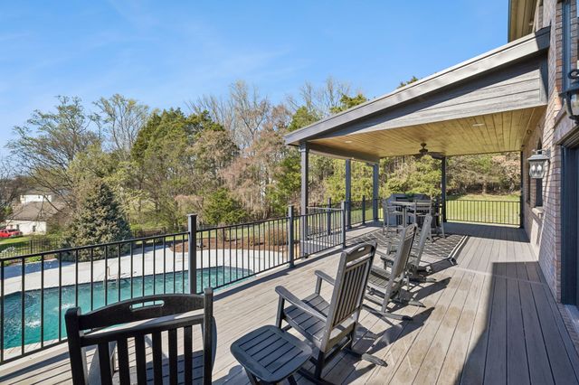 1510 Candlelit Cv, Mount Juliet, TN 37122