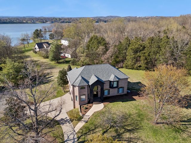 1510 Candlelit Cv, Mount Juliet, TN 37122