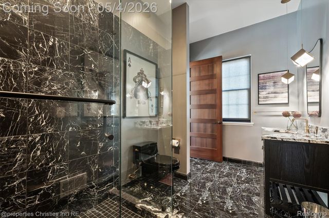 850 GREENWOOD Street, Birmingham, MI 48009