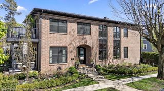 850 GREENWOOD Street, Birmingham, MI 48009
