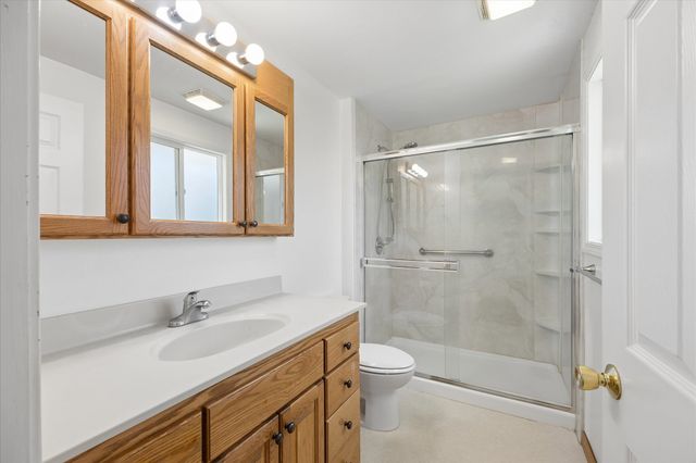 710 E Glencrest Dr, Spokane, WA 99208