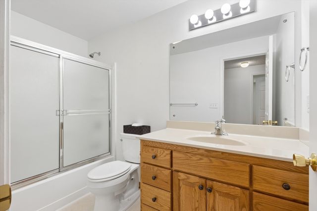 710 E Glencrest Dr, Spokane, WA 99208