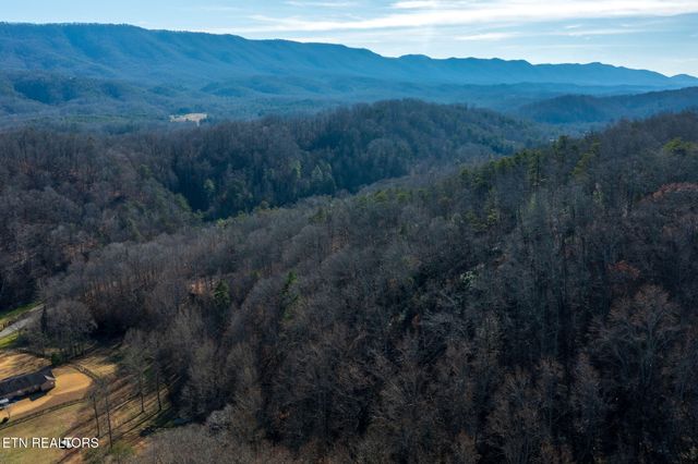 636 Butler Mill Rd, Maryville, TN 37803