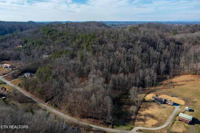 636 Butler Mill Rd, Maryville, TN 37803