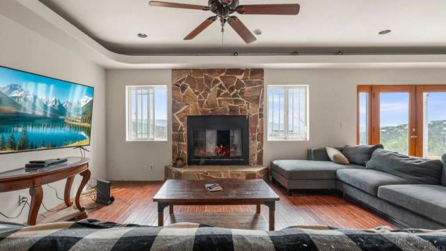 45620 Lewis Valley Road, Hemet, CA 92544