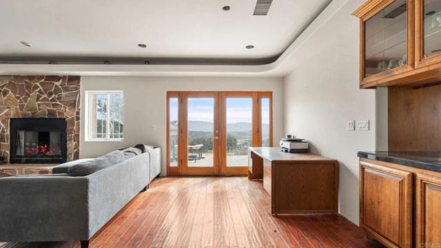 45620 Lewis Valley Road, Hemet, CA 92544