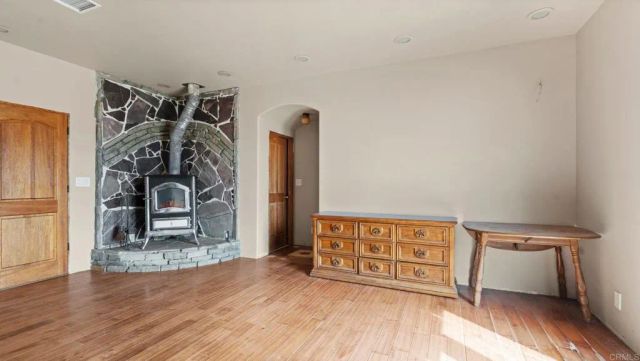 45620 Lewis Valley Road, Hemet, CA 92544