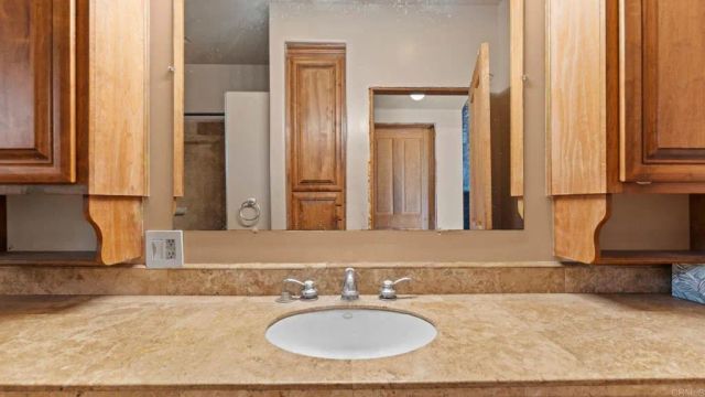 45620 Lewis Valley Road, Hemet, CA 92544