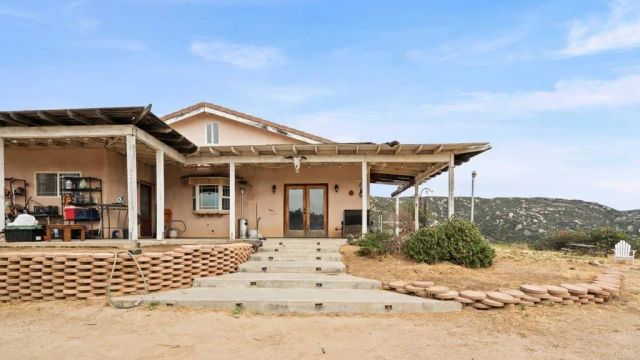 45620 Lewis Valley Road, Hemet, CA 92544