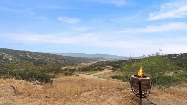 45620 Lewis Valley Road, Hemet, CA 92544