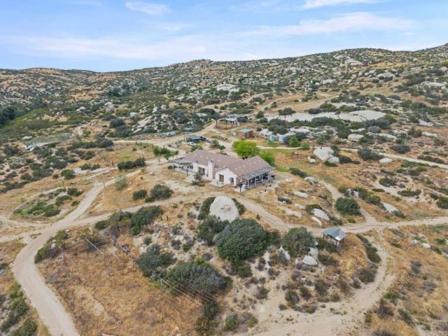 45620 Lewis Valley Road, Hemet, CA 92544