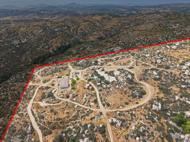 45620 Lewis Valley Road, Hemet, CA 92544