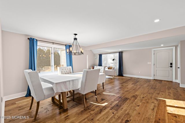 105 Park Avenue, Shrewsbury Boro, NJ 07702