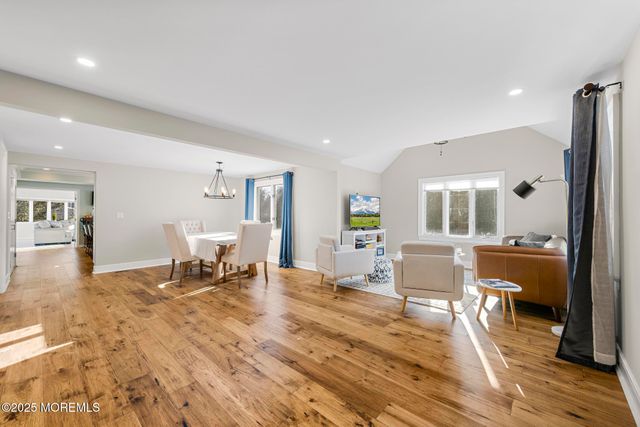 105 Park Avenue, Shrewsbury Boro, NJ 07702