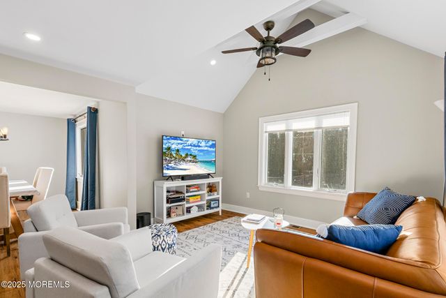 105 Park Avenue, Shrewsbury Boro, NJ 07702