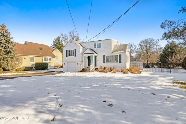 105 Park Avenue, Shrewsbury Boro, NJ 07702