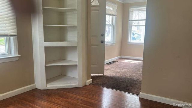 18191 Heyden Street, Detroit, MI 48219