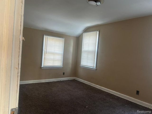 18191 Heyden Street, Detroit, MI 48219