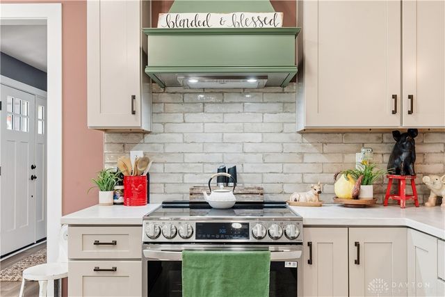 179 Honey Jane Drive, Beavercreek, OH 45434