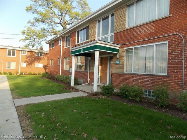 335 N Eton Street 26, Birmingham, MI 48009