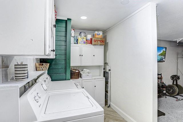 1812 W CRAWFORD STREET, Tampa, FL 33604