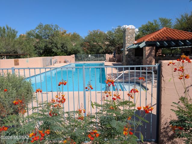 7759 E Via Ventana Norte, Tucson, AZ 85750