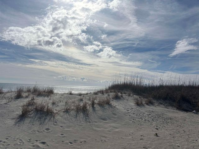 501 S Ocean Blvd Unit 905, North Myrtle Beach, SC 29582