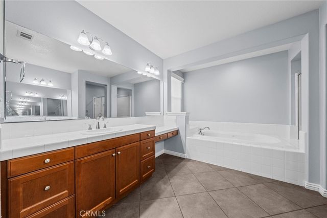 25614 Red Hawk Road, Corona, CA 92883