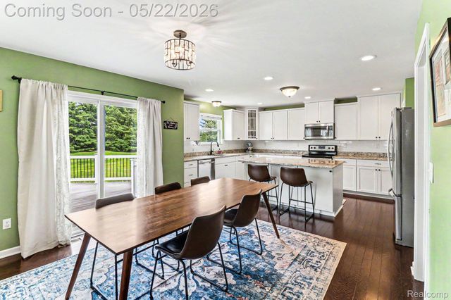 7558 Abigail Drive, Superior Charter Township, MI 48198