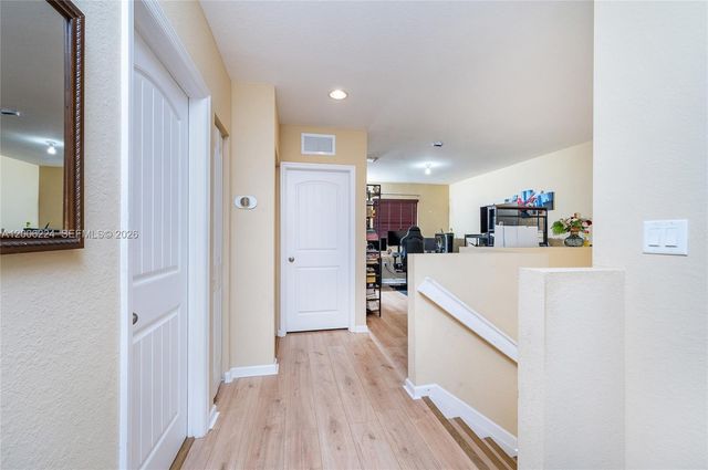 27524 SW 140th Ave, Homestead, FL 33032