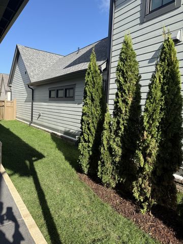 625 Flathead Alley, Thompsons Station, TN 37179