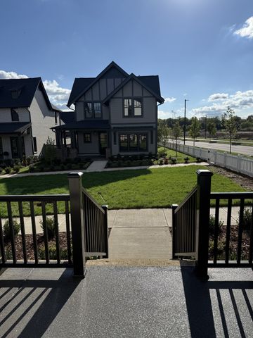 625 Flathead Alley, Thompsons Station, TN 37179