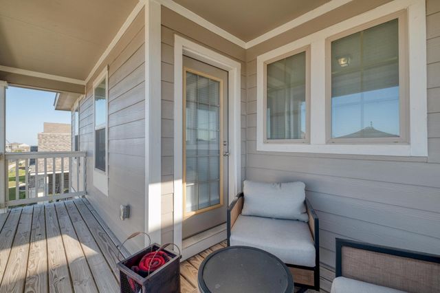 241 Arabian Colt DR, Georgetown, TX 78626