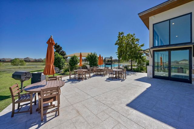 241 Arabian Colt DR, Georgetown, TX 78626