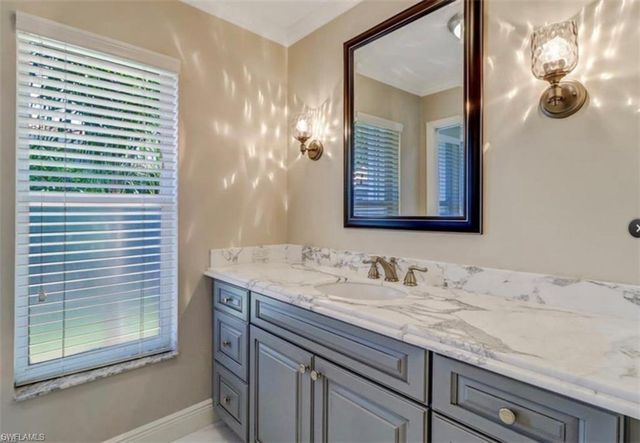 11312 Longshore WAY W, Naples, FL 34119
