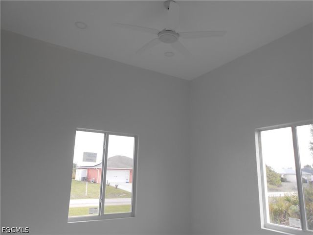 2809 55th ST W, Lehigh Acres, FL 33971