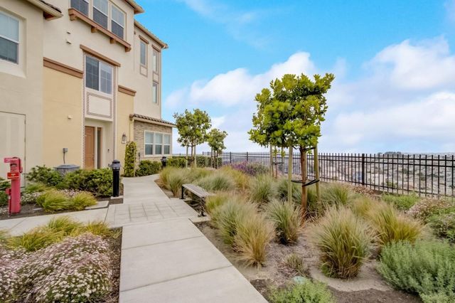 2001 Ocean View Court D, Daly City, CA 94014
