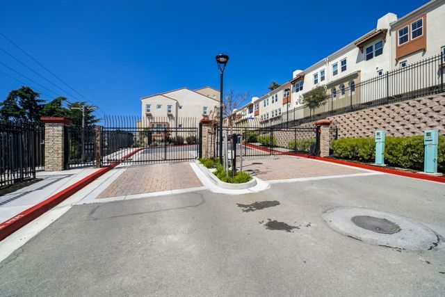 2001 Ocean View Court D, Daly City, CA 94014