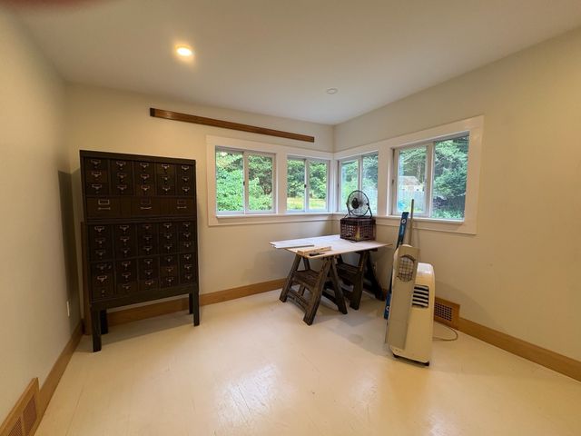 238 Goodmans Hill Rd, Sudbury, MA 01776