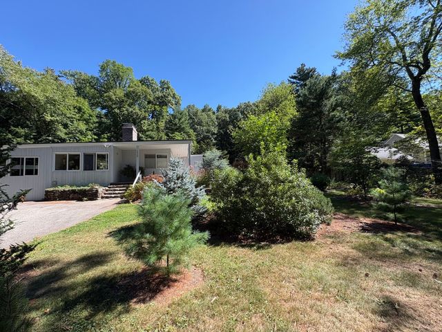 238 Goodmans Hill Rd, Sudbury, MA 01776