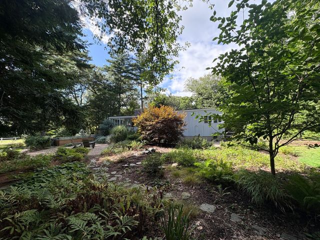 238 Goodmans Hill Rd, Sudbury, MA 01776