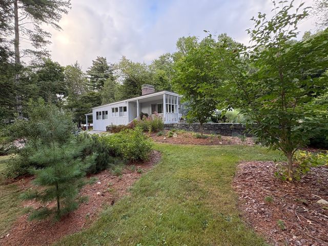 238 Goodmans Hill Rd, Sudbury, MA 01776