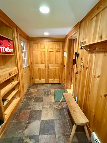 29 Stevensville Road, Underhill, VT 05489