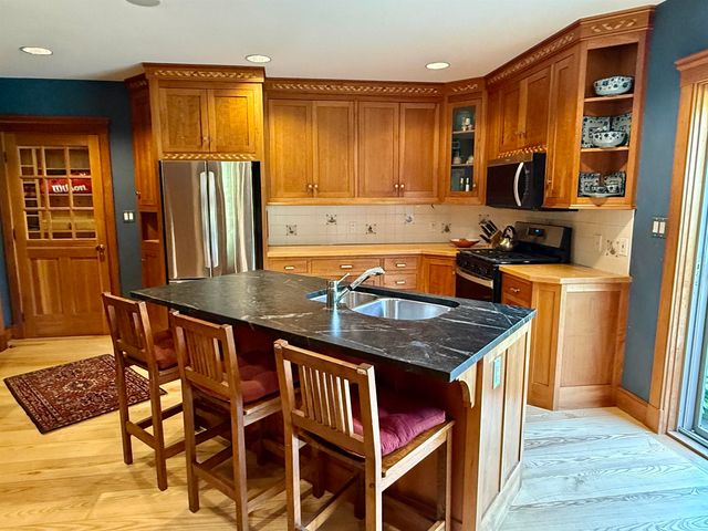 29 Stevensville Road, Underhill, VT 05489