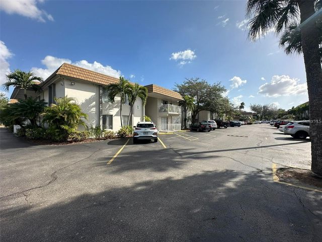 1830 MARAVILLA AVENUE 416, Fort Myers, FL 33901