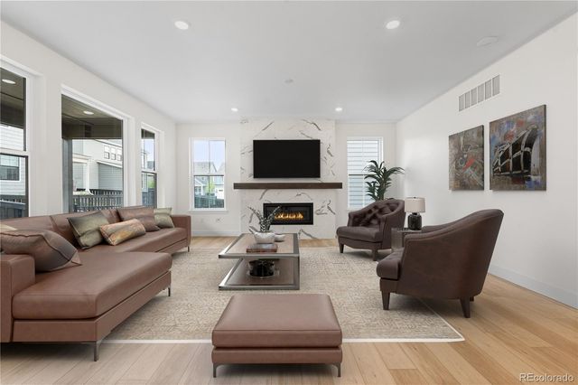 11245 Moonshimmer Street, Littleton, CO 80125